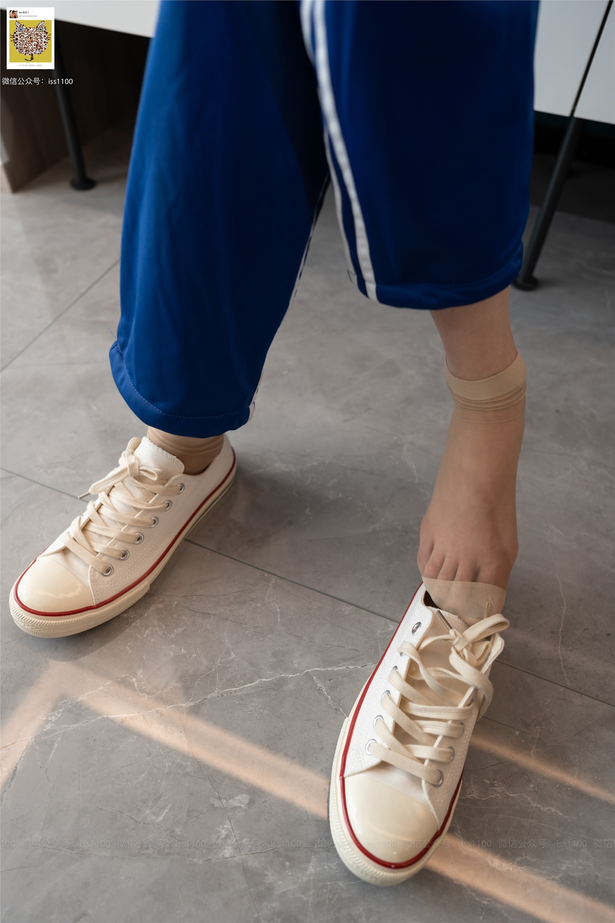 ISS系列 002 佳佳 校服